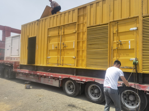 安仁发电机出租100KW发电机需要什么规格的电缆线？