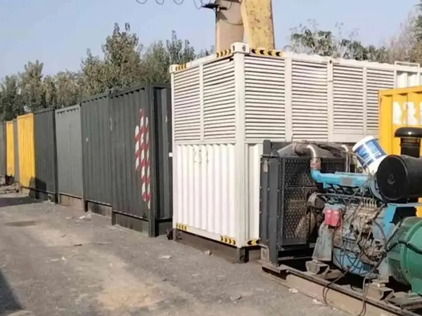 安仁200KW柴油发电机机组每小时油耗是多少？